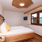 مزرعة للإقامة Hagerhof